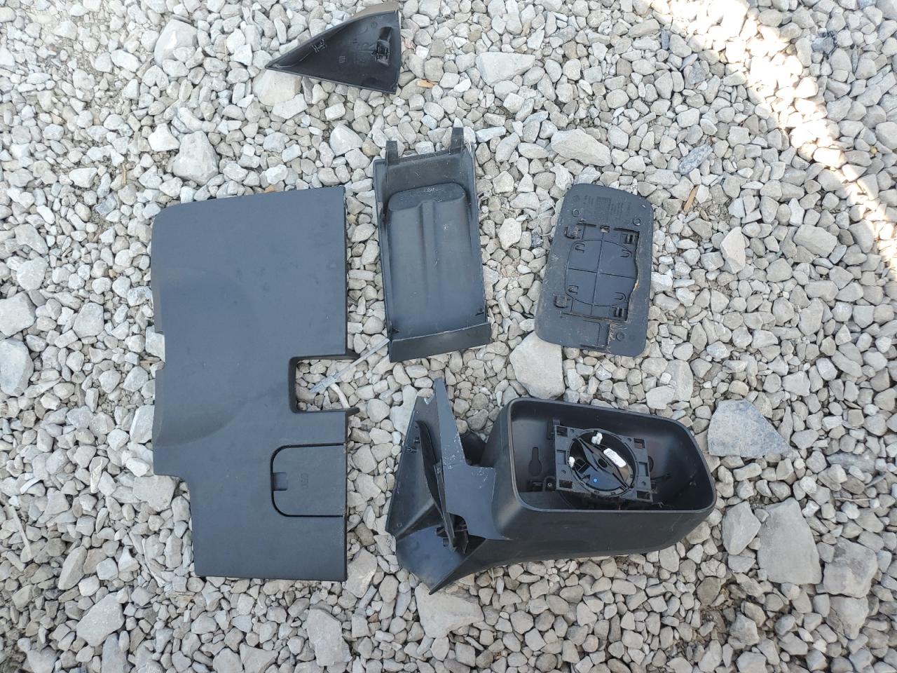 2008 Ford Focus Se VIN: 1FAHP35N48W111122 Lot: 80437905