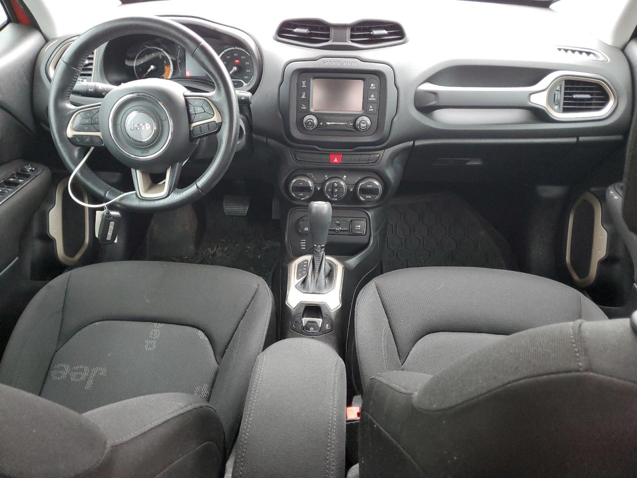 2015 Jeep Renegade Latitude VIN: ZACCJBBT0FPB40419 Lot: 81557405