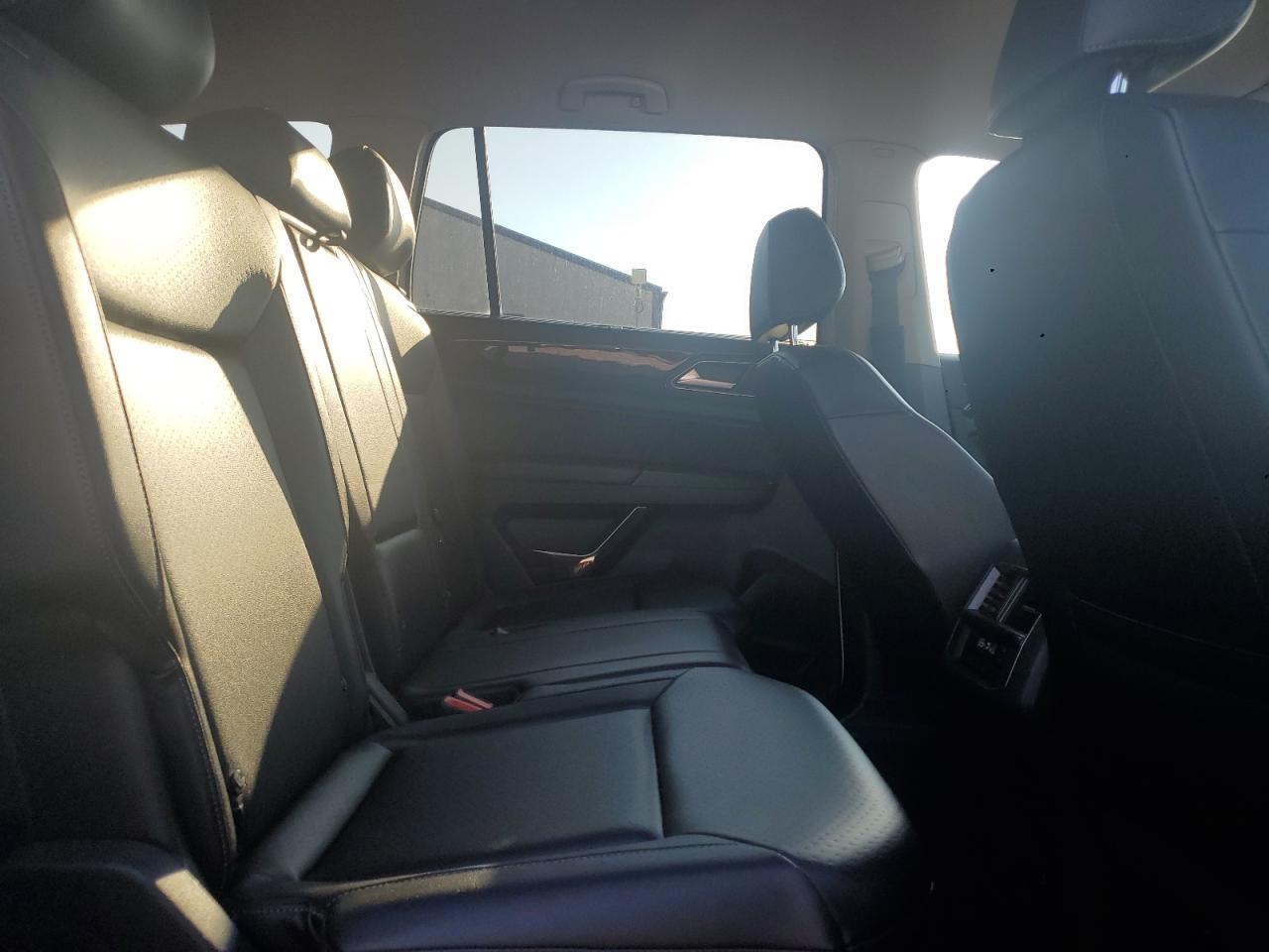 2019 Volkswagen Atlas Se VIN: 1V2XR2CA1KC505551 Lot: 80608565