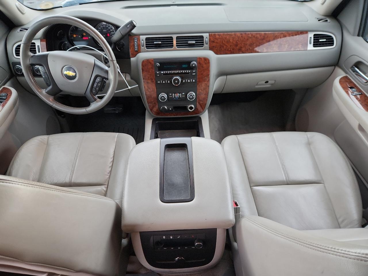 2007 Chevrolet Tahoe K1500 VIN: 1GNFK13027J155098 Lot: 71992105