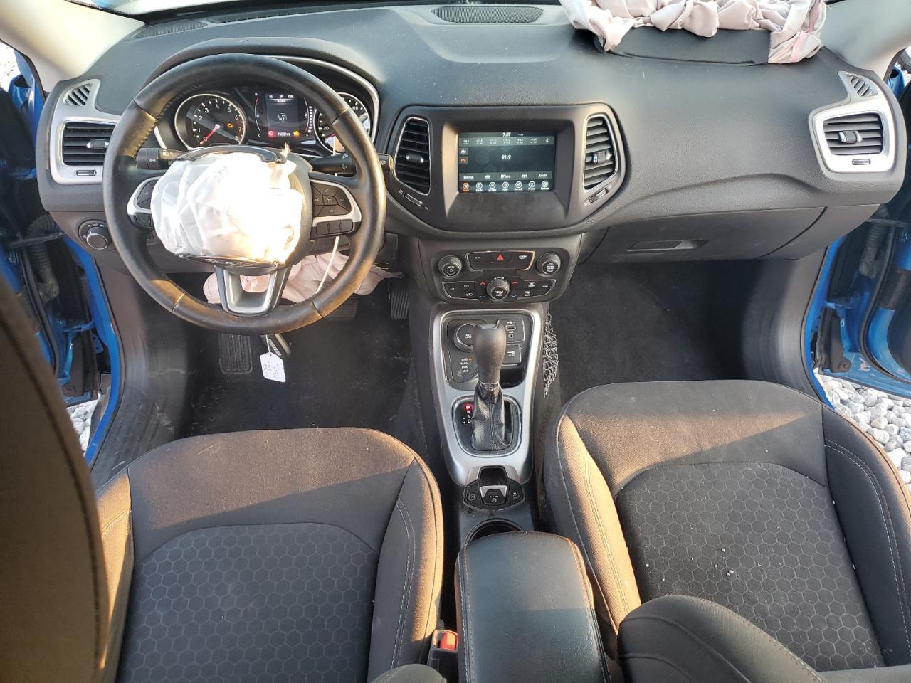 2019 Jeep Compass Sport VIN: 3C4NJDAB9KT658934 Lot: 80175385