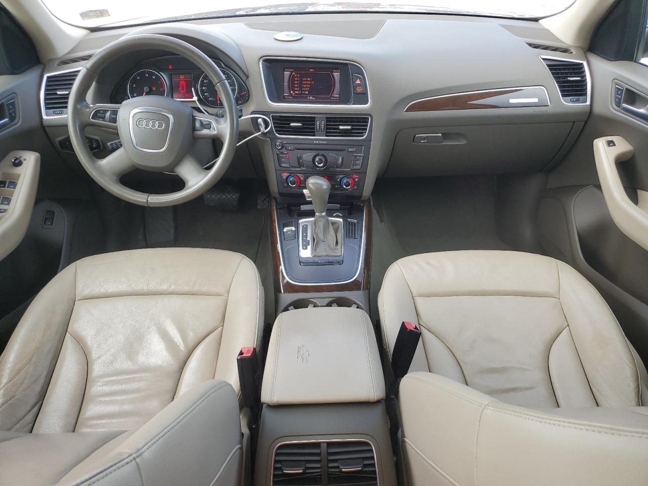 2011 Audi Q5 Premium VIN: WA1CFAFP0BA047641 Lot: 83964115
