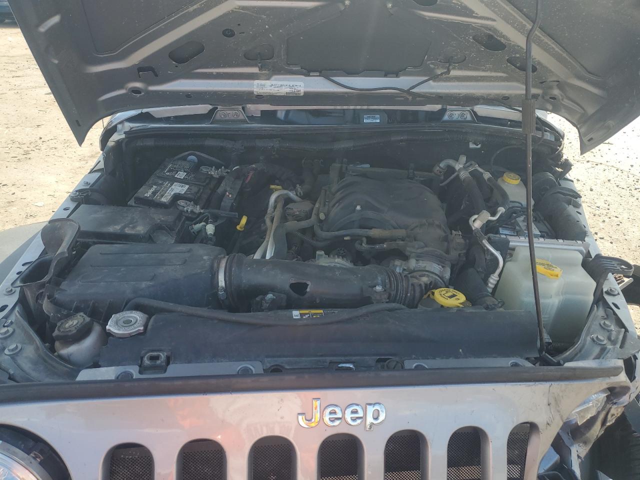 2018 Jeep Wrangler Unlimited Sport VIN: 1C4BJWDG0JL862103 Lot: 84255195