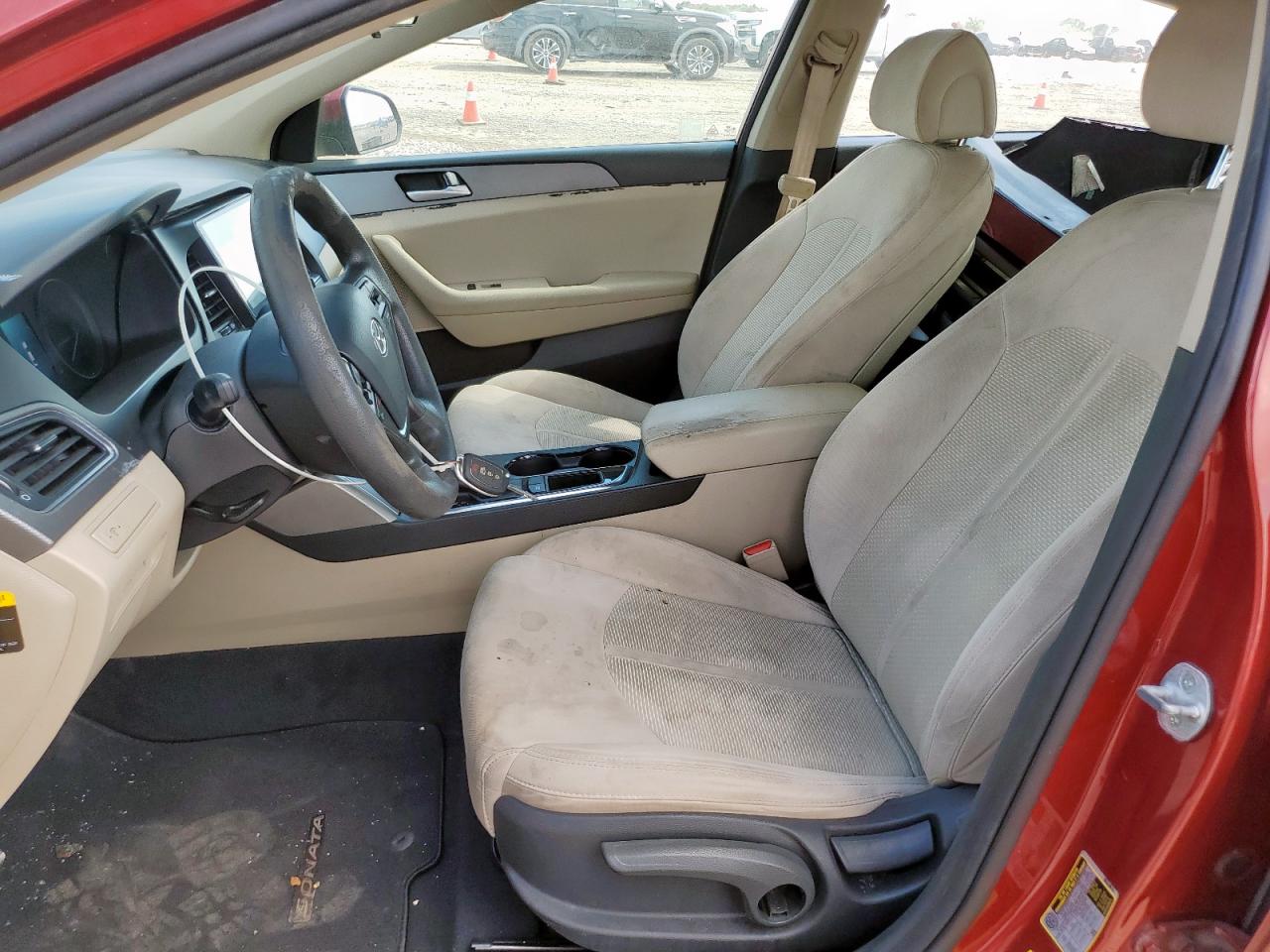 2015 Hyundai Sonata Se VIN: 5NPE24AFXFH211311 Lot: 81220355