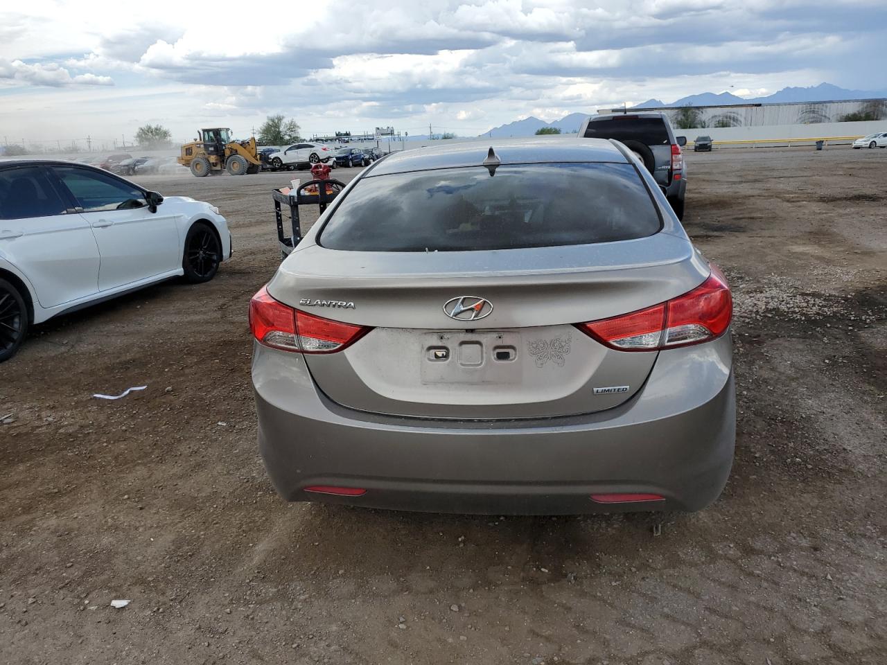 2012 Hyundai Elantra Gls VIN: 5NPDH4AE3CH104310 Lot: 81115285