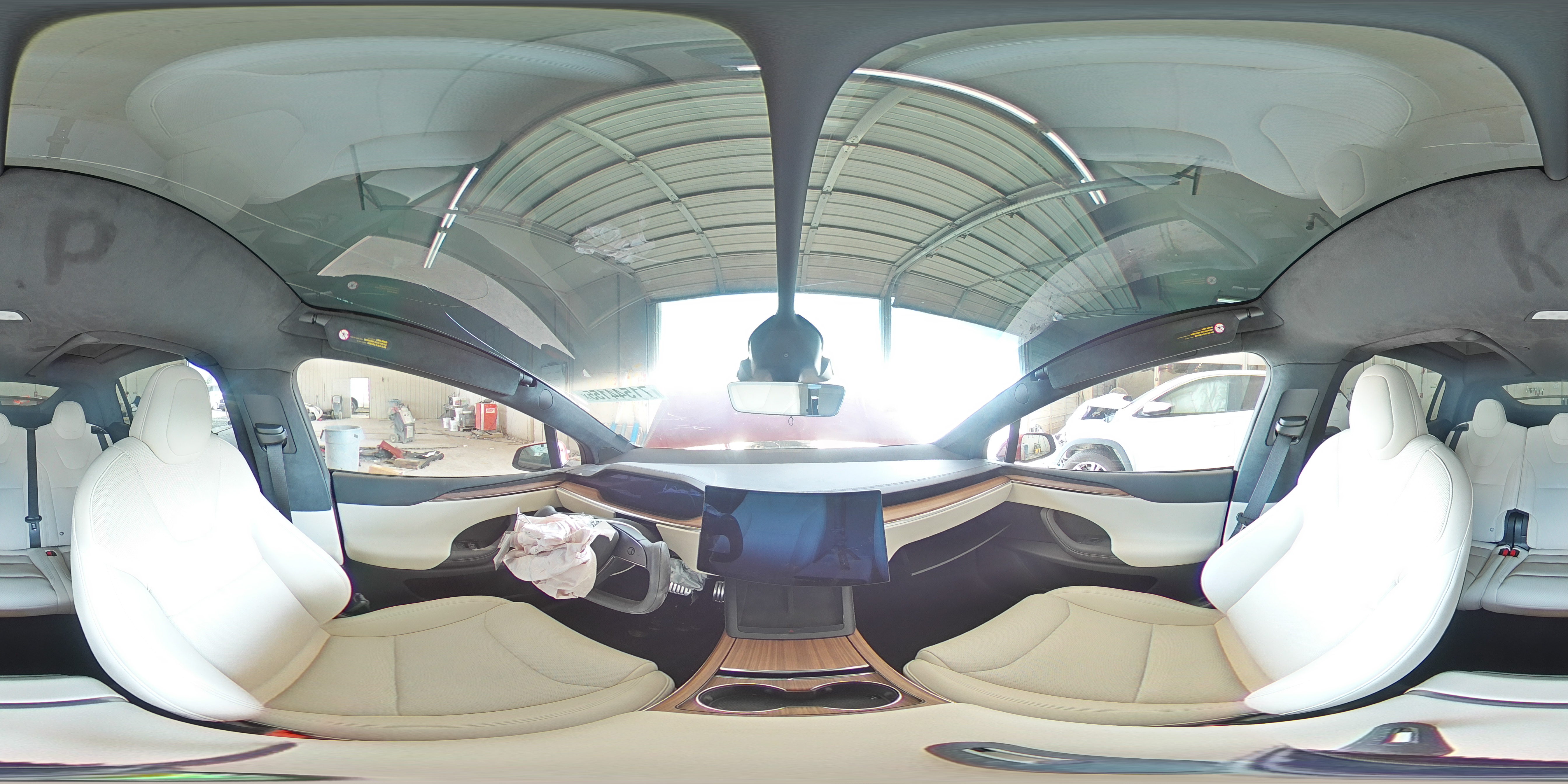 2025 Tesla Model X VIN: 7SAXCDE54SF469424 Lot: 71544155