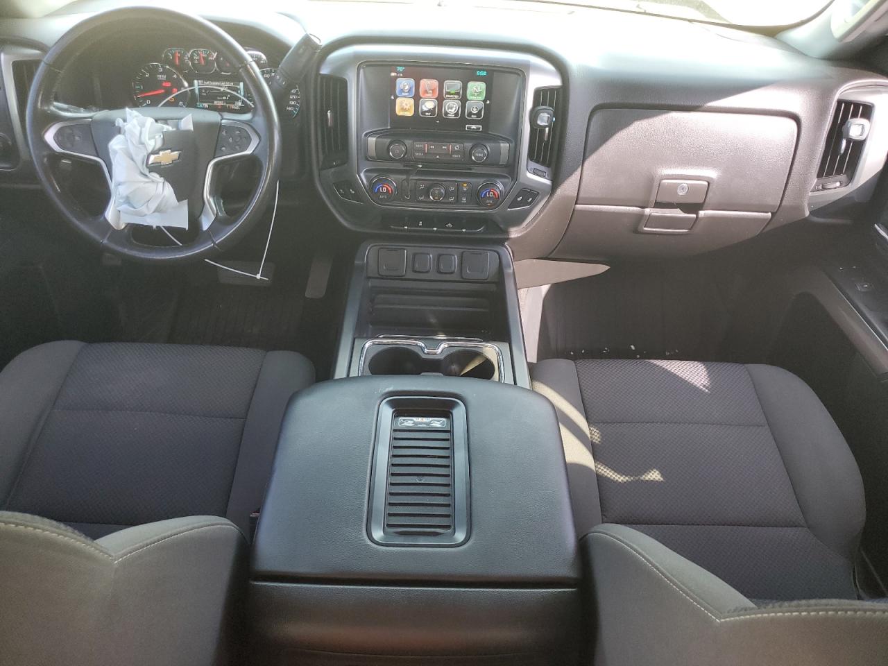 2018 Chevrolet Silverado K1500 Lt VIN: 1GCVKREC1JZ300067 Lot: 81214045