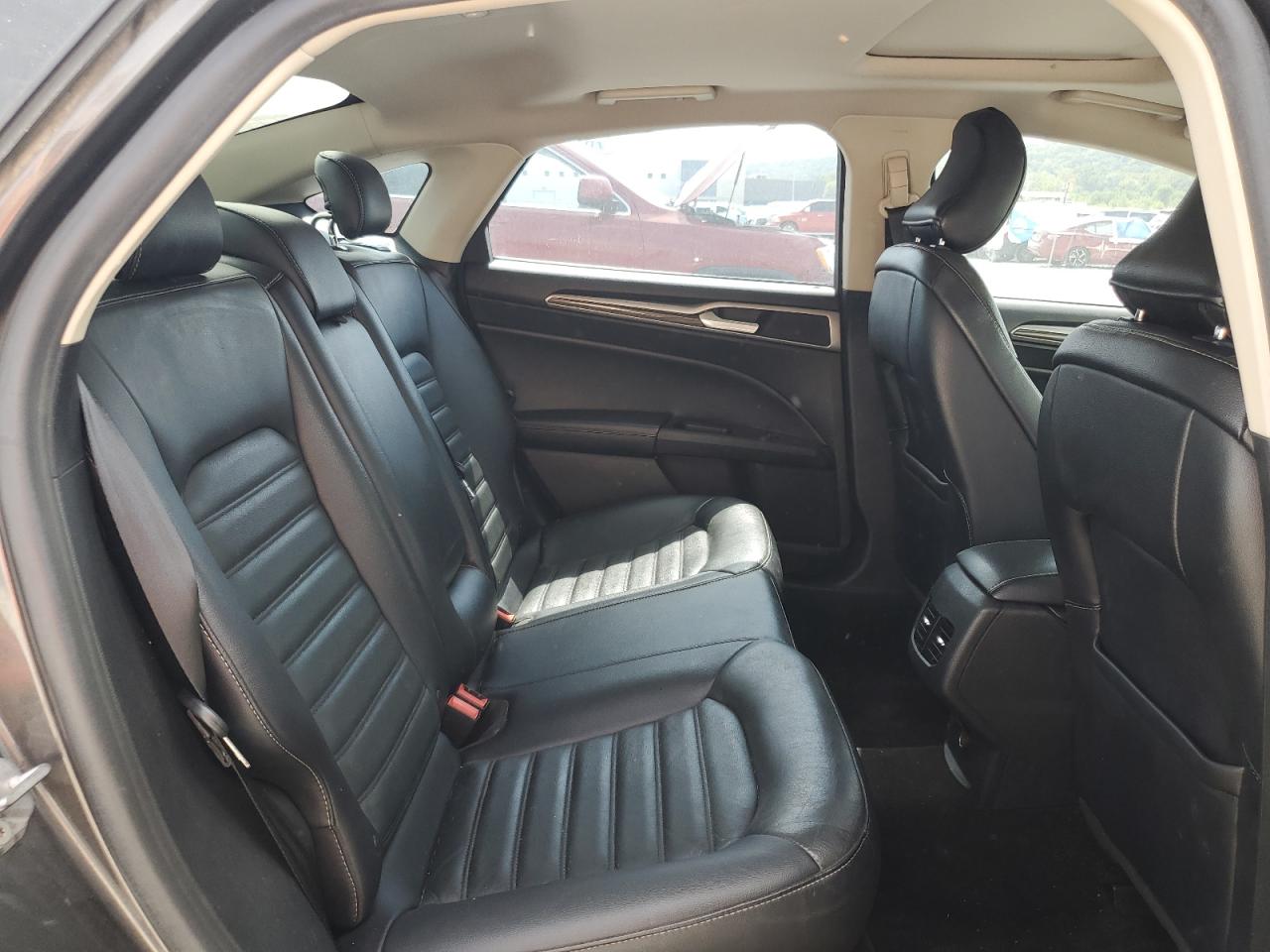 2018 Ford Fusion Se VIN: 3FA6P0HD3JR109718 Lot: 81099045