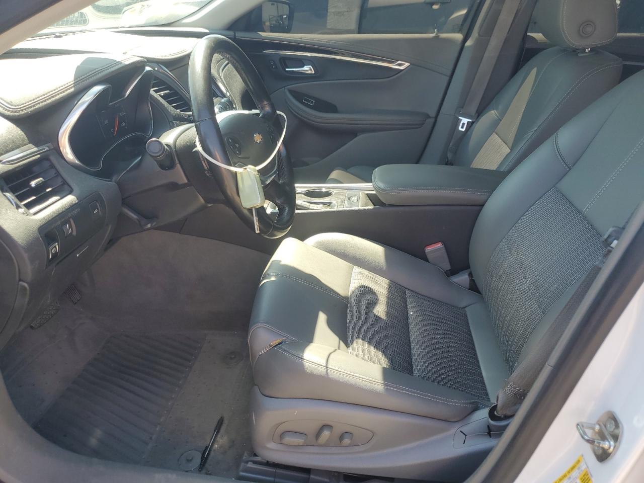 2015 Chevrolet Impala Lt VIN: 1G1125S39FU104693 Lot: 71949985