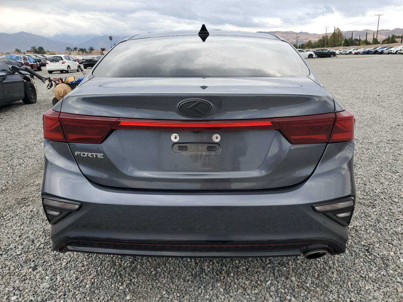 2021 Kia Forte Fe VIN: 3KPF24AD3ME278126 Lot: 81459385