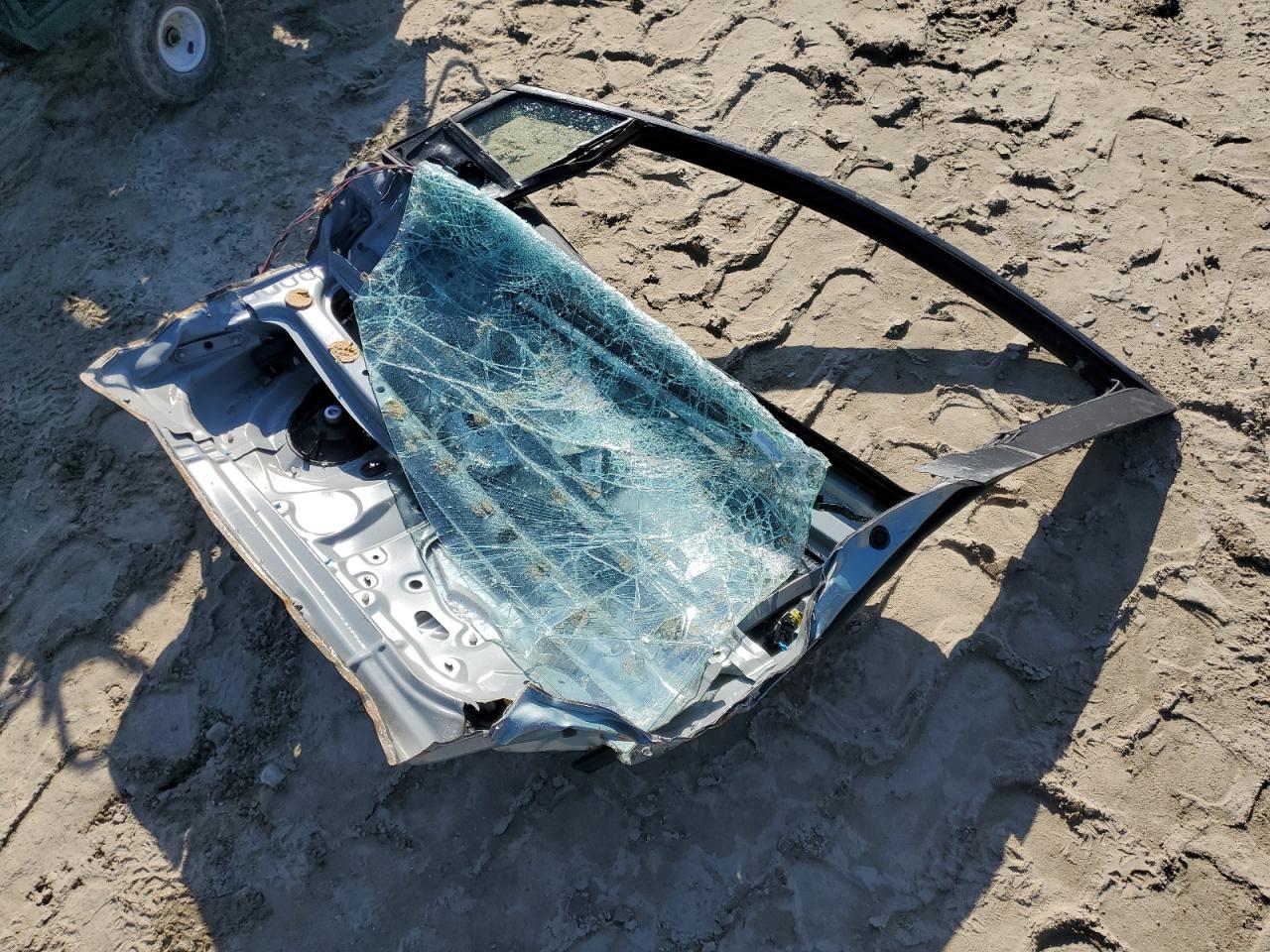 2016 Toyota Prius VIN: JTDKARFU3G3011877 Lot: 81680965