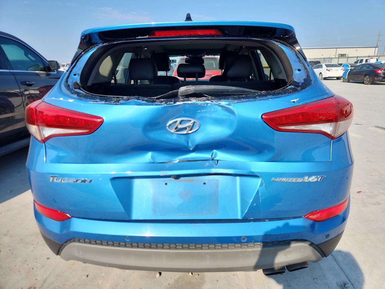 2018 Hyundai Tucson Value VIN: KM8J33A23JU729712 Lot: 81124535