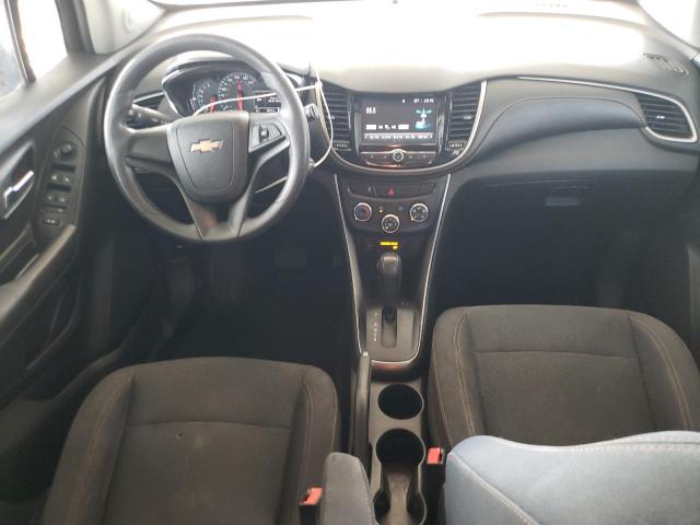 Parquets CHEVROLET TRAX 2017 Granatowy