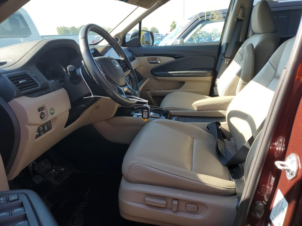 2021 Honda Pilot Touring VIN: 5FNYF6H91MB046449 Lot: 81796035