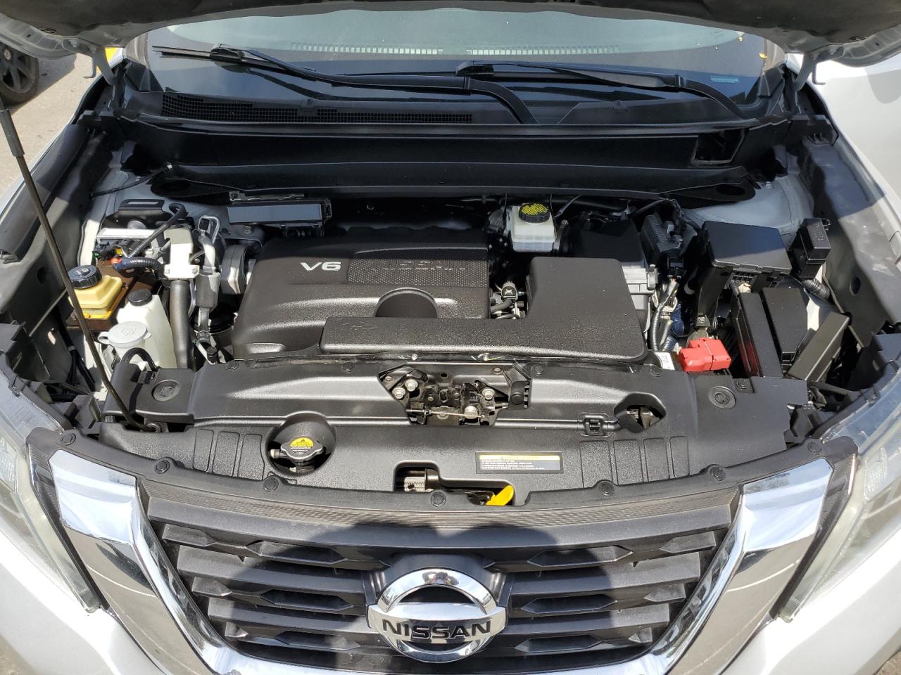 2019 Nissan Pathfinder S VIN: 5N1DR2MN1KC621074 Lot: 80511365