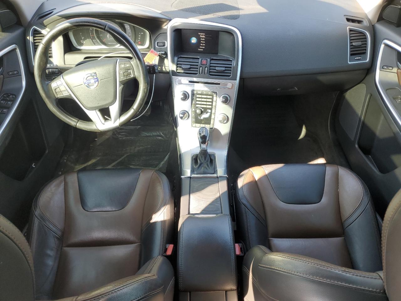 2017 Volvo Xc60 T5 Dynamic VIN: YV440MRR6H2157698 Lot: 81857065