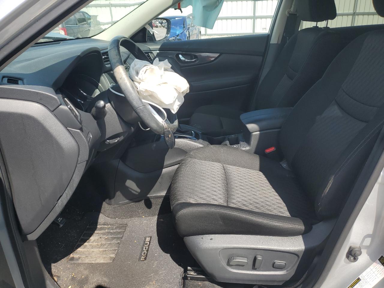 2017 Nissan Rogue S VIN: KNMAT2MT7HP573007 Lot: 71226055