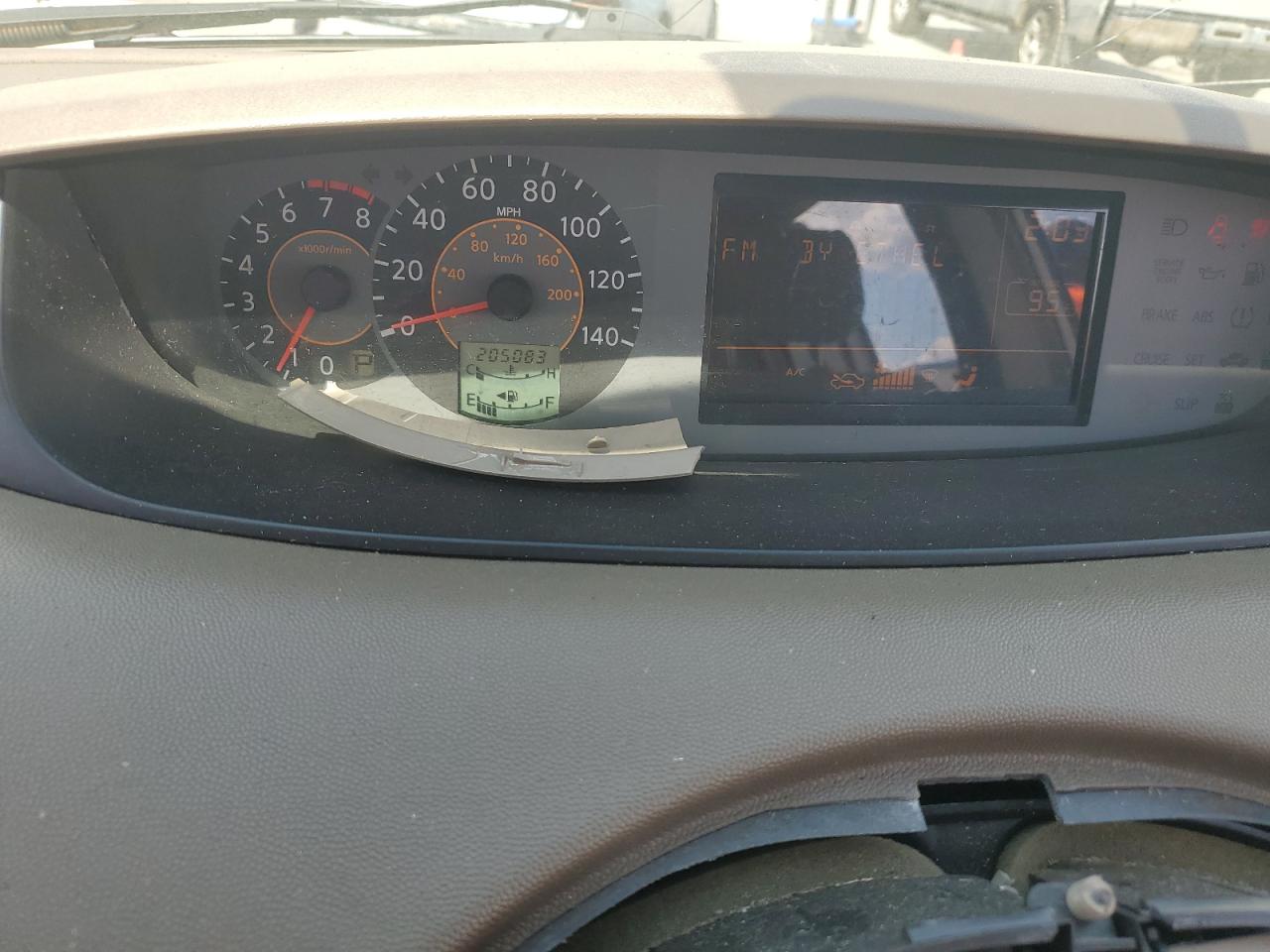 2004 Nissan Quest S VIN: 5N1BV28UX4N369997 Lot: 80342035