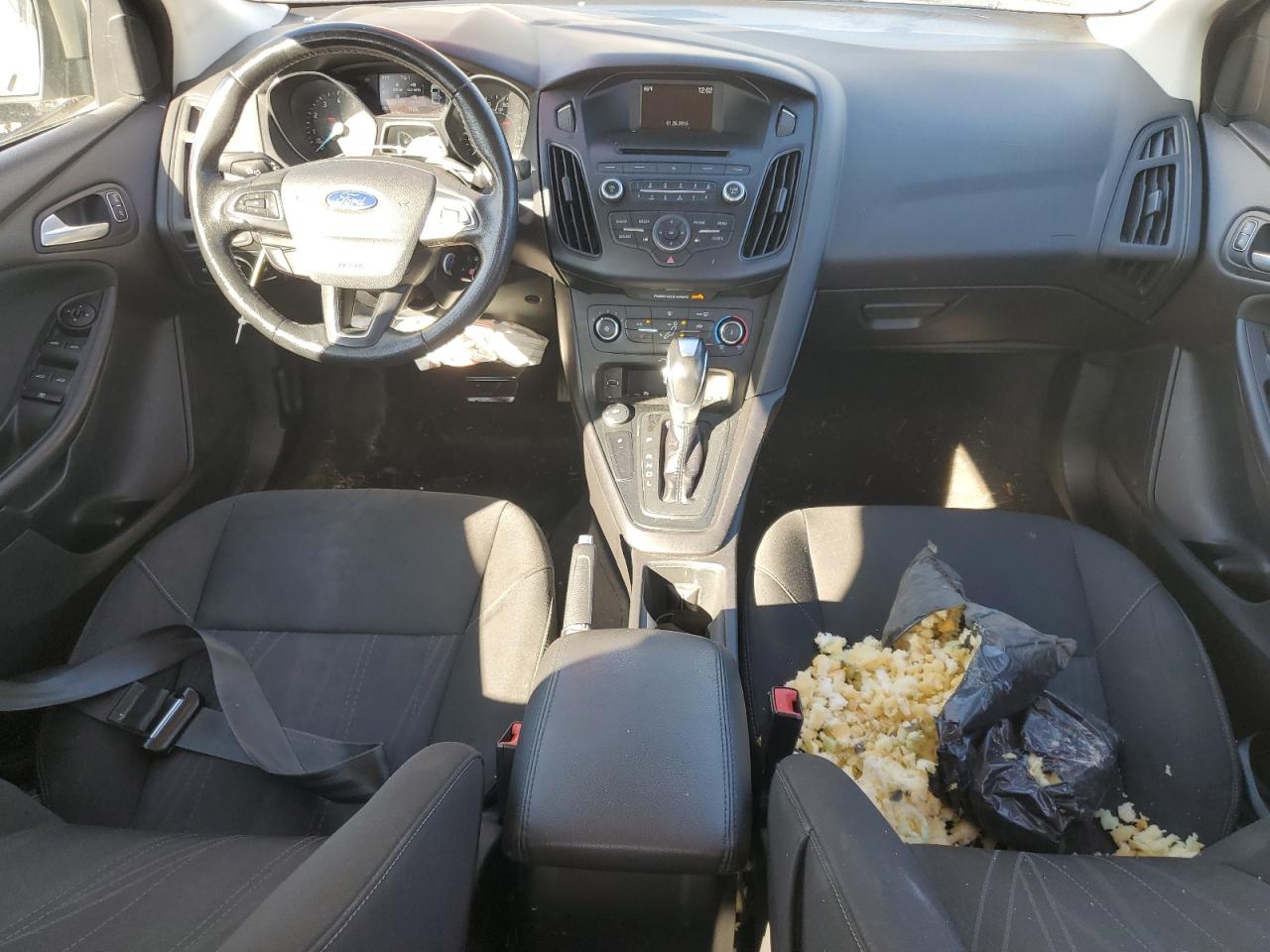 2015 Ford Focus Se VIN: 1FADP3F21FL226729 Lot: 84178555