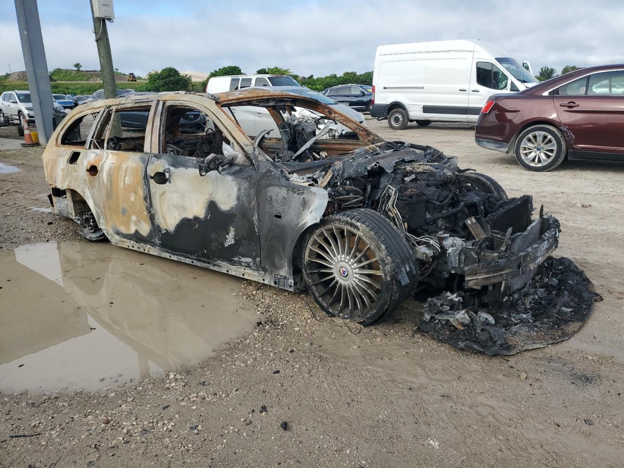 Фото: WBAPT73518CX01238