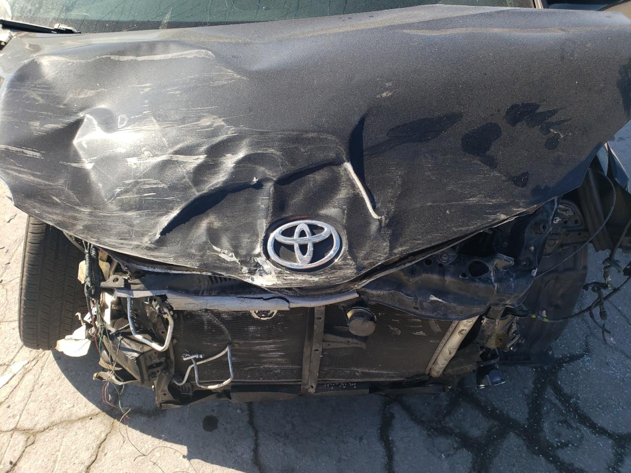 2017 Toyota Sienna Xle VIN: 5TDYZ3DC0HS803804 Lot: 84789375