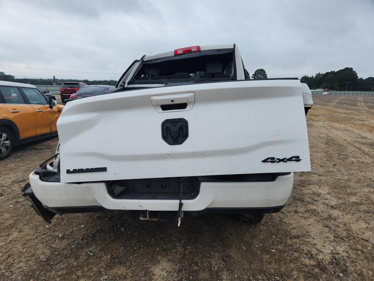 2019 Ram 2500 Laramie VIN: 3C6UR5FJ8KG664170 Lot: 82130005