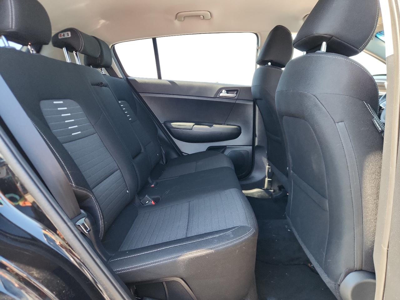 2020 Kia Sportage Lx VIN: KNDPMCACXL7693300 Lot: 71822385