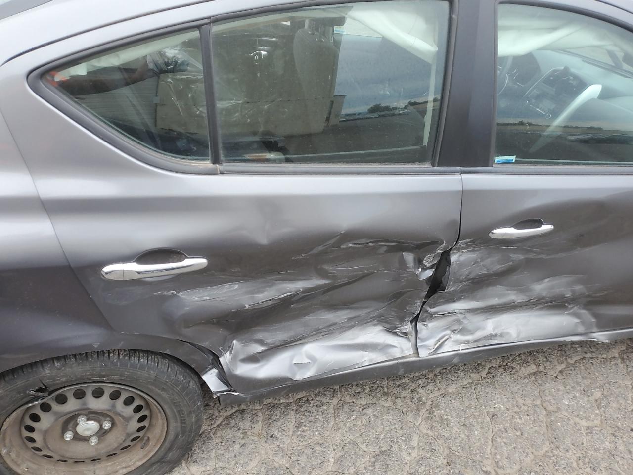 2017 Nissan Versa S VIN: 3N1CN7AP9HL847233 Lot: 84598065