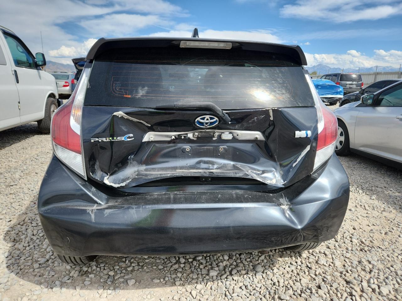 2016 Toyota Prius C VIN: JTDKDTB32G1132137 Lot: 71481775