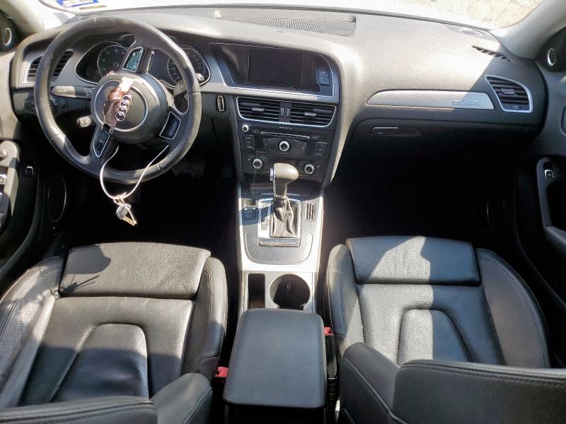 Parquets AUDI A4 2013 Biały