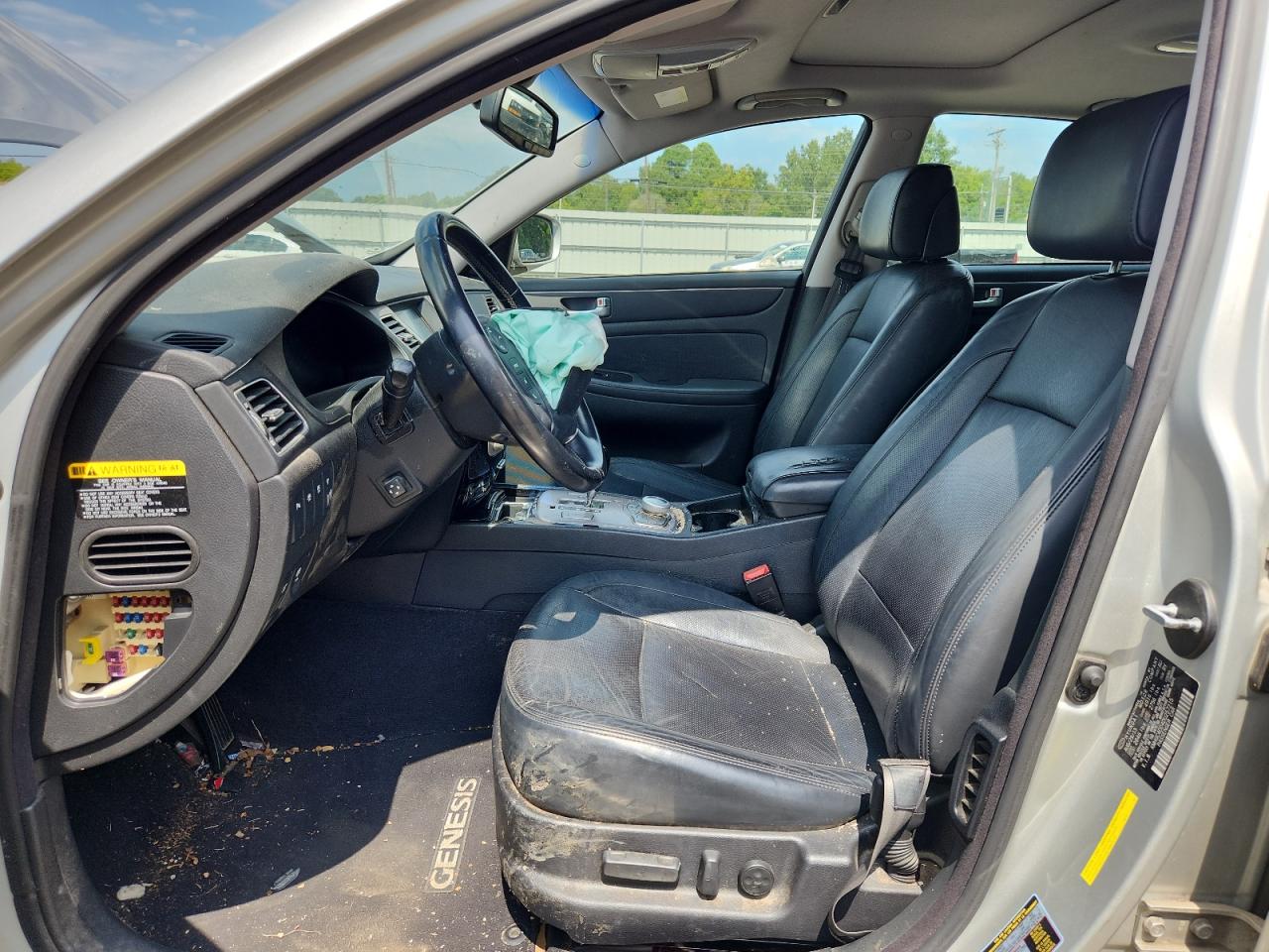 2013 Hyundai Genesis 3.8L VIN: KMHGC4DD4DU257215 Lot: 70914985