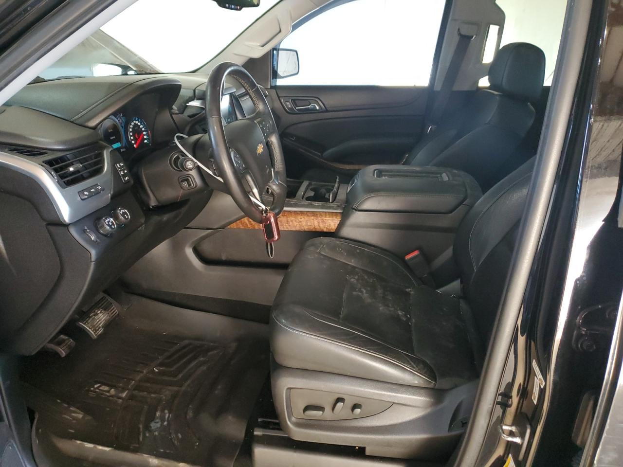 2018 Chevrolet Tahoe K1500 Premier VIN: 1GNSKCKCXJR142338 Lot: 80656185