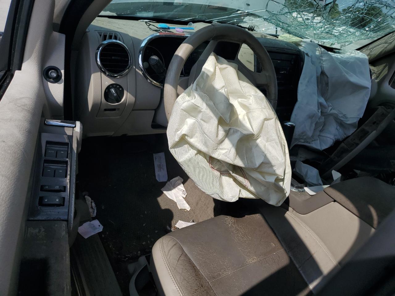 2007 Ford Explorer Xlt VIN: 1FMEU73E67UB40188 Lot: 80327015