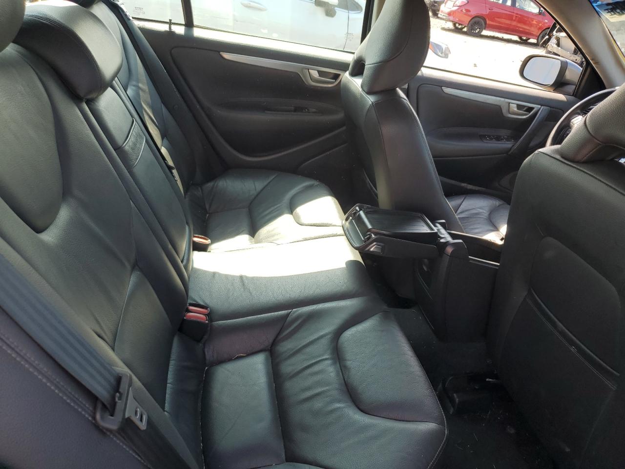 2008 Volvo S60 2.5T VIN: YV1RS592382671787 Lot: 71660995