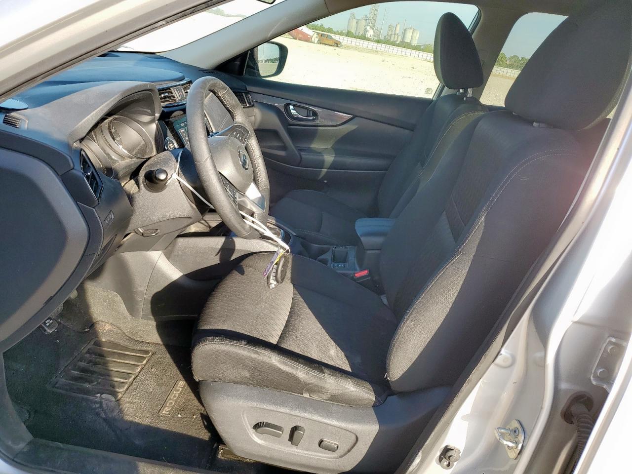 2019 Nissan Rogue S VIN: KNMAT2MT9KP559116 Lot: 84012815