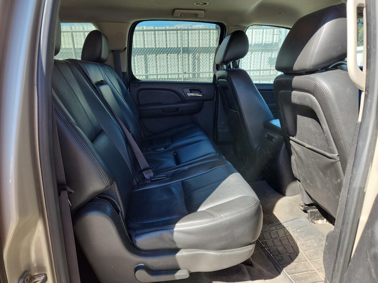 2013 GMC Yukon Xl K1500 Slt VIN: 1GKS2KE74DR219411 Lot: 84421365