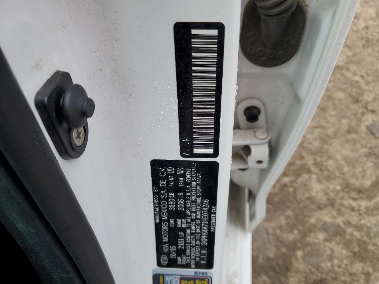 2017 Kia Forte Lx VIN: 3KPFK4A71HE074246 Lot: 81316125