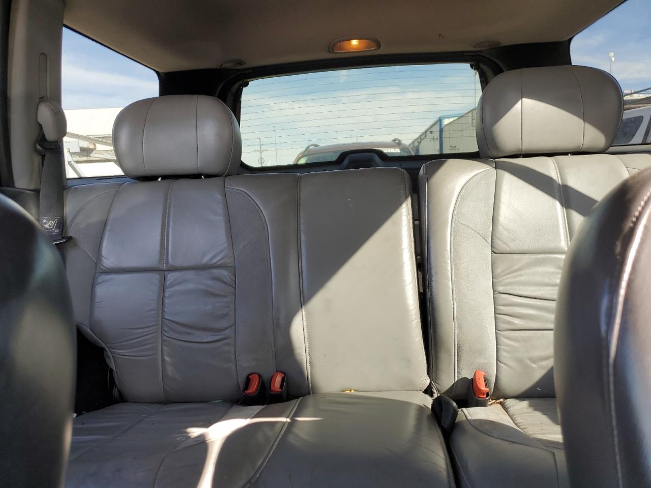 2002 Jeep Grand Cherokee Overland VIN: 1J8GW68J02C141531 Lot: 81875595