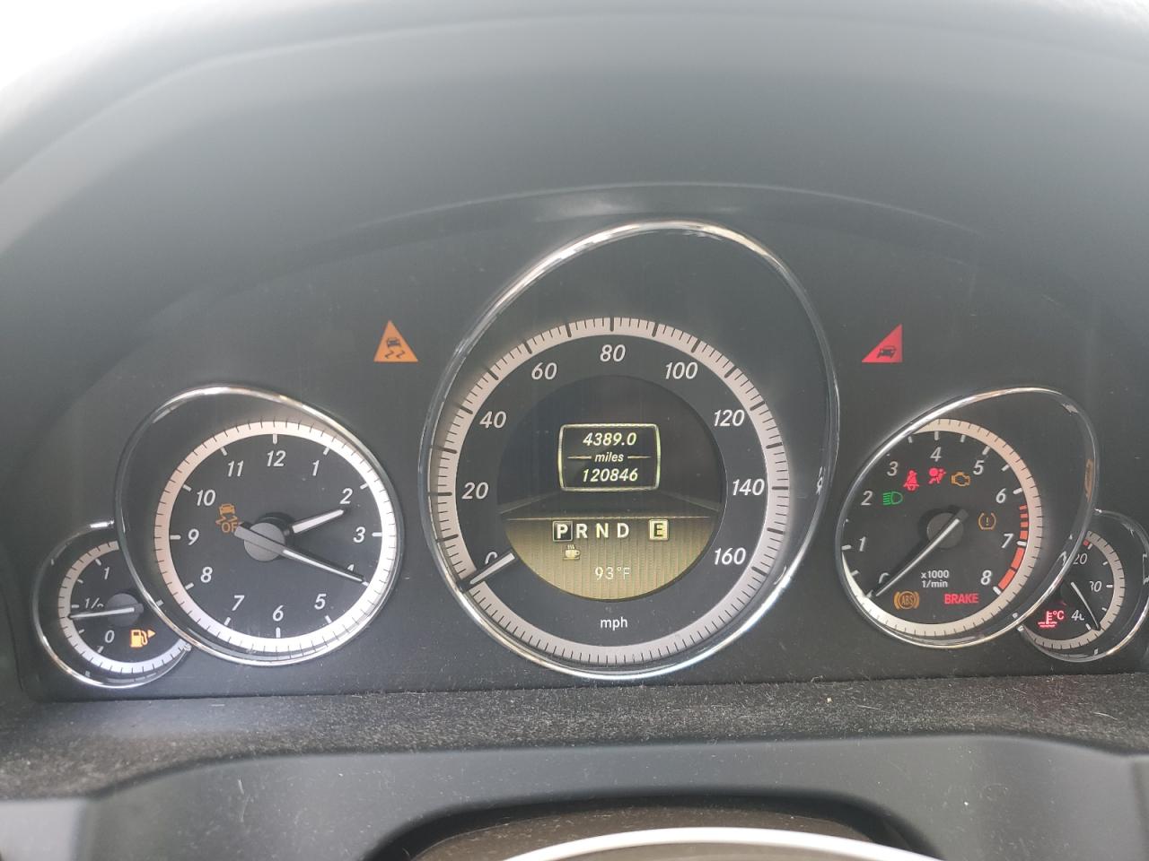 2012 Mercedes-Benz E 350 VIN: WDDKJ5KB8CF142136 Lot: 81869185