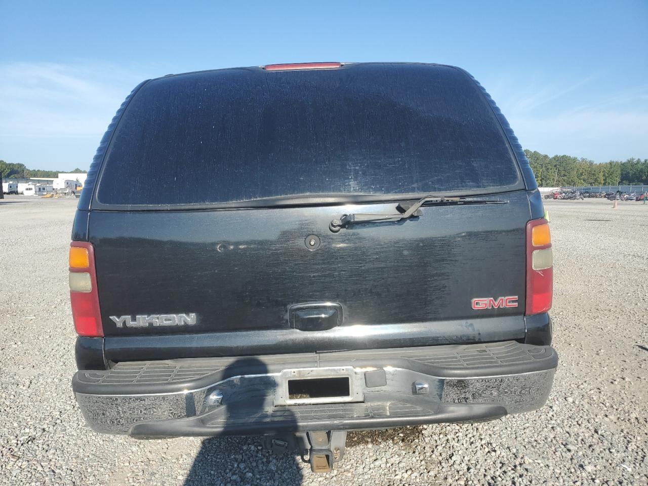 2001 GMC Yukon VIN: 1GKEK13T11J196705 Lot: 81659295