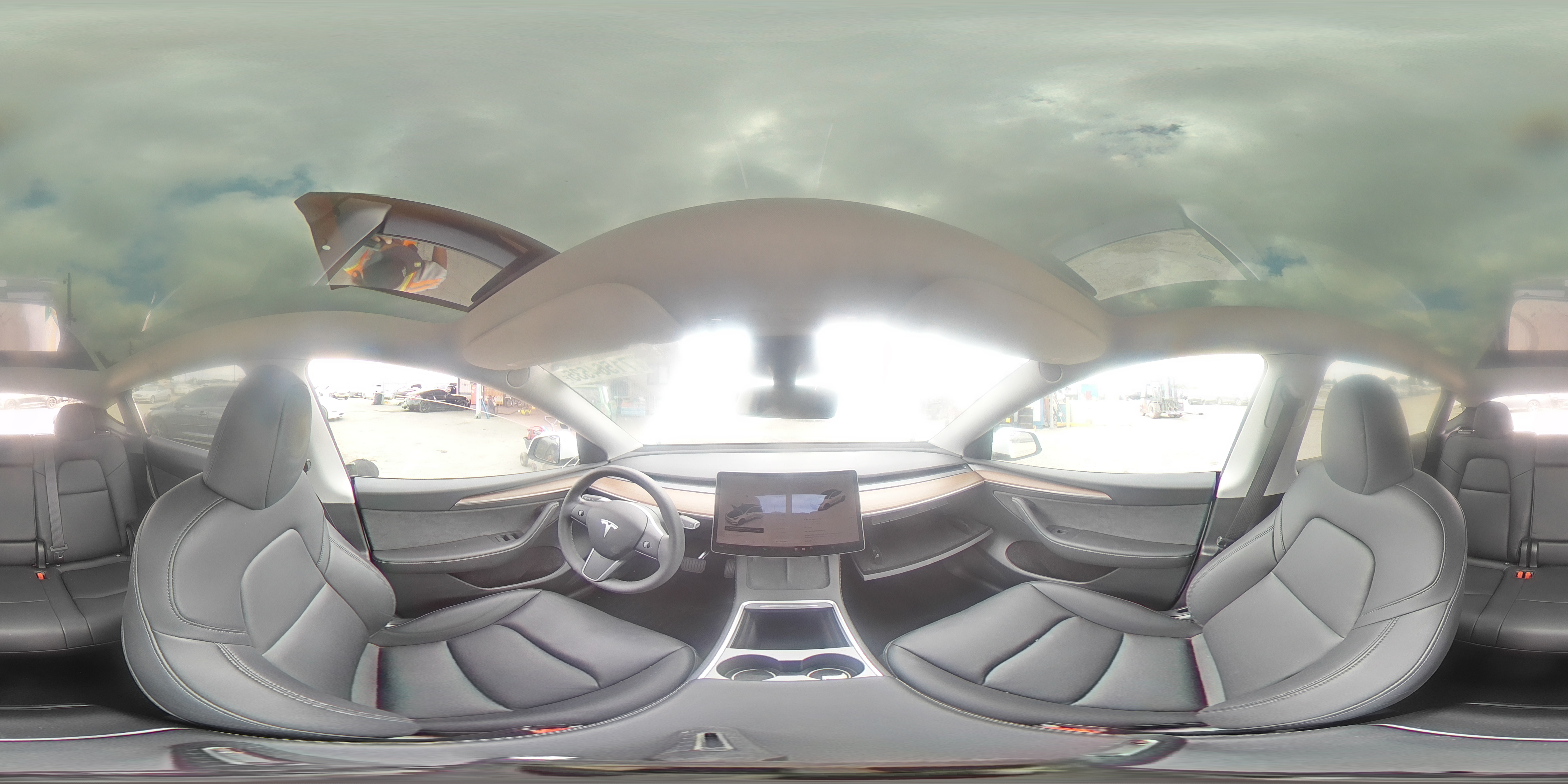 2024 Tesla Model Y VIN: 7SAYGDEE9RF182535 Lot: 71564535