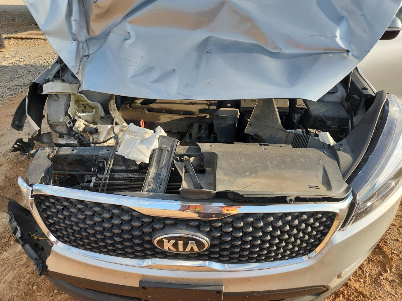 2018 Kia Sorento Lx VIN: 5XYPG4A3XJG399585 Lot: 80083195