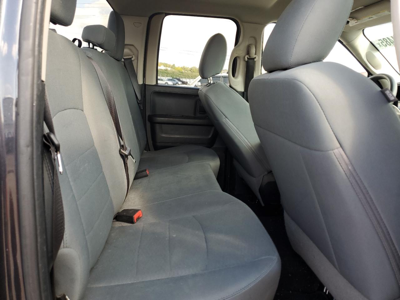 2018 Ram 1500 St VIN: 1C6RR6FG0JS299202 Lot: 81694485