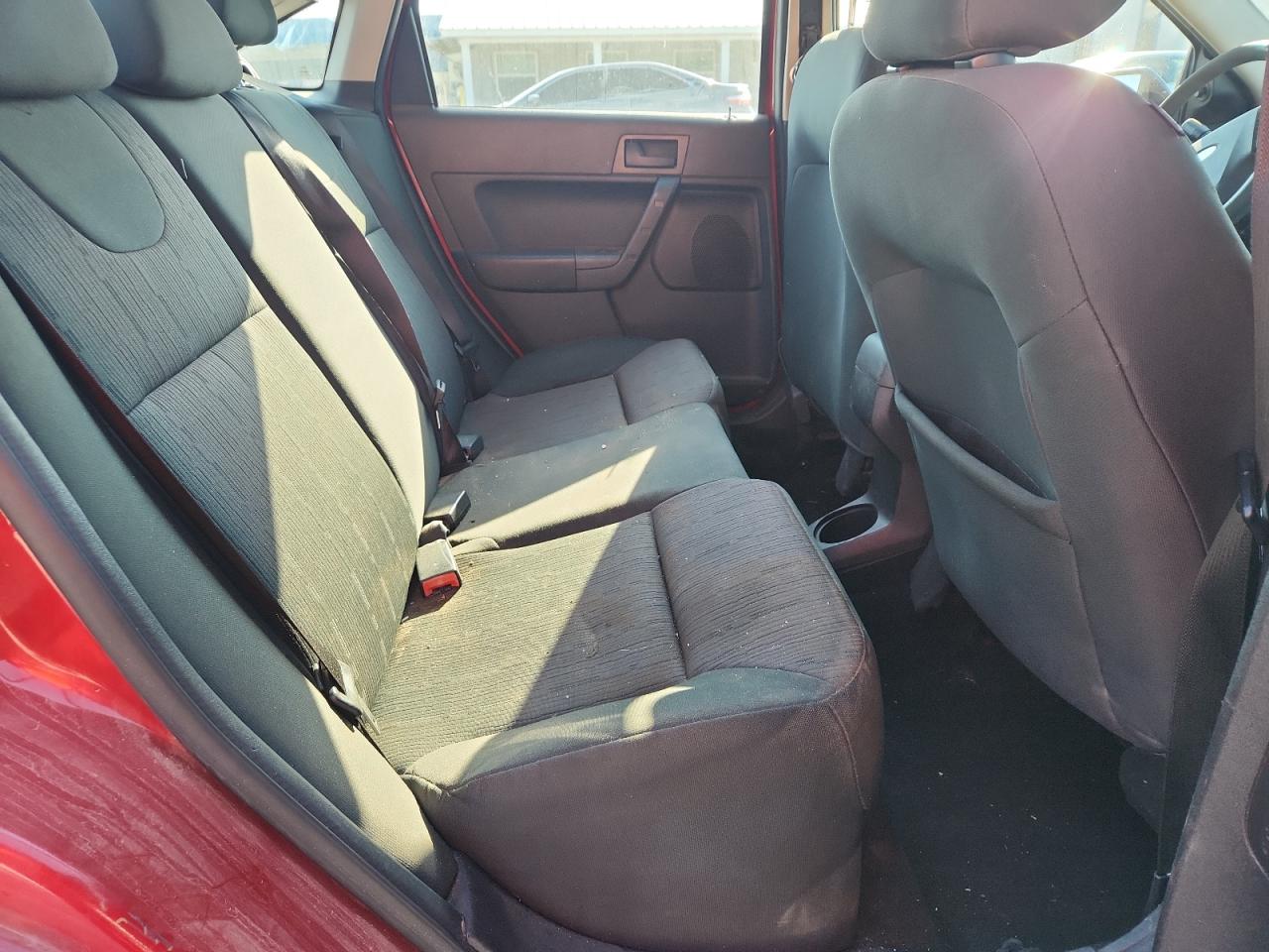 2009 Ford Focus Se VIN: 1FAHP35NX9W175067 Lot: 81085105