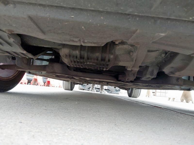 2010 FORD FOCUS ZETEC 100 AUTO 