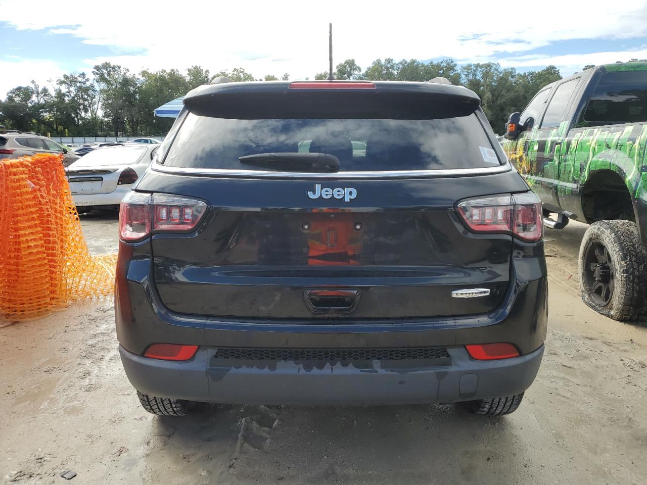 2018 Jeep Compass Latitude VIN: 3C4NJCBB5JT469477 Lot: 84554585