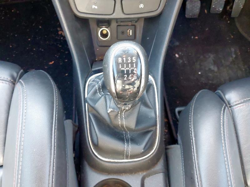 2015 VAUXHALL MOKKA SE
