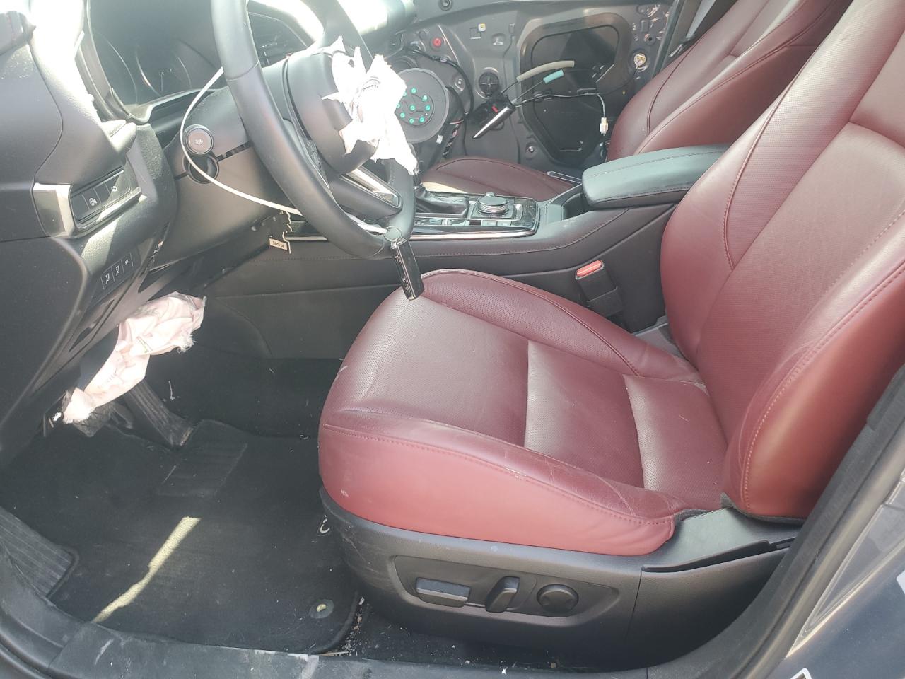 2024 Mazda Cx-30 Preferred VIN: 3MVDMBCM9RM621746 Lot: 80477835