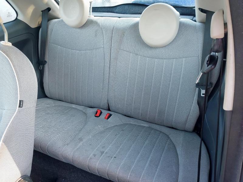 2009 FIAT 500 LOUNGE 