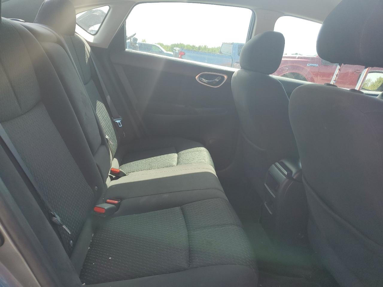 2015 Nissan Sentra S VIN: 3N1AB7AP0FY285786 Lot: 81567075